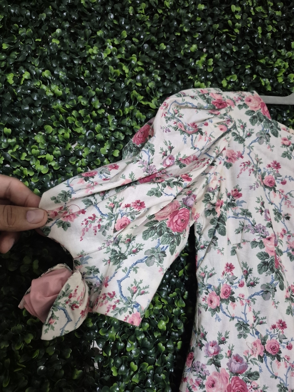 Women's Handmade Vintage Pink Floral Puff-Sleeve Midi Dress - Picture 3 of 11